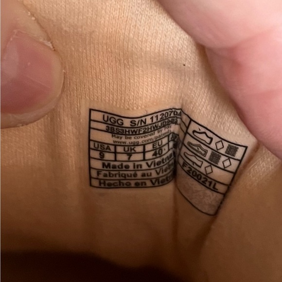 Ugg Trainers sneakers - Picture 3 of 4